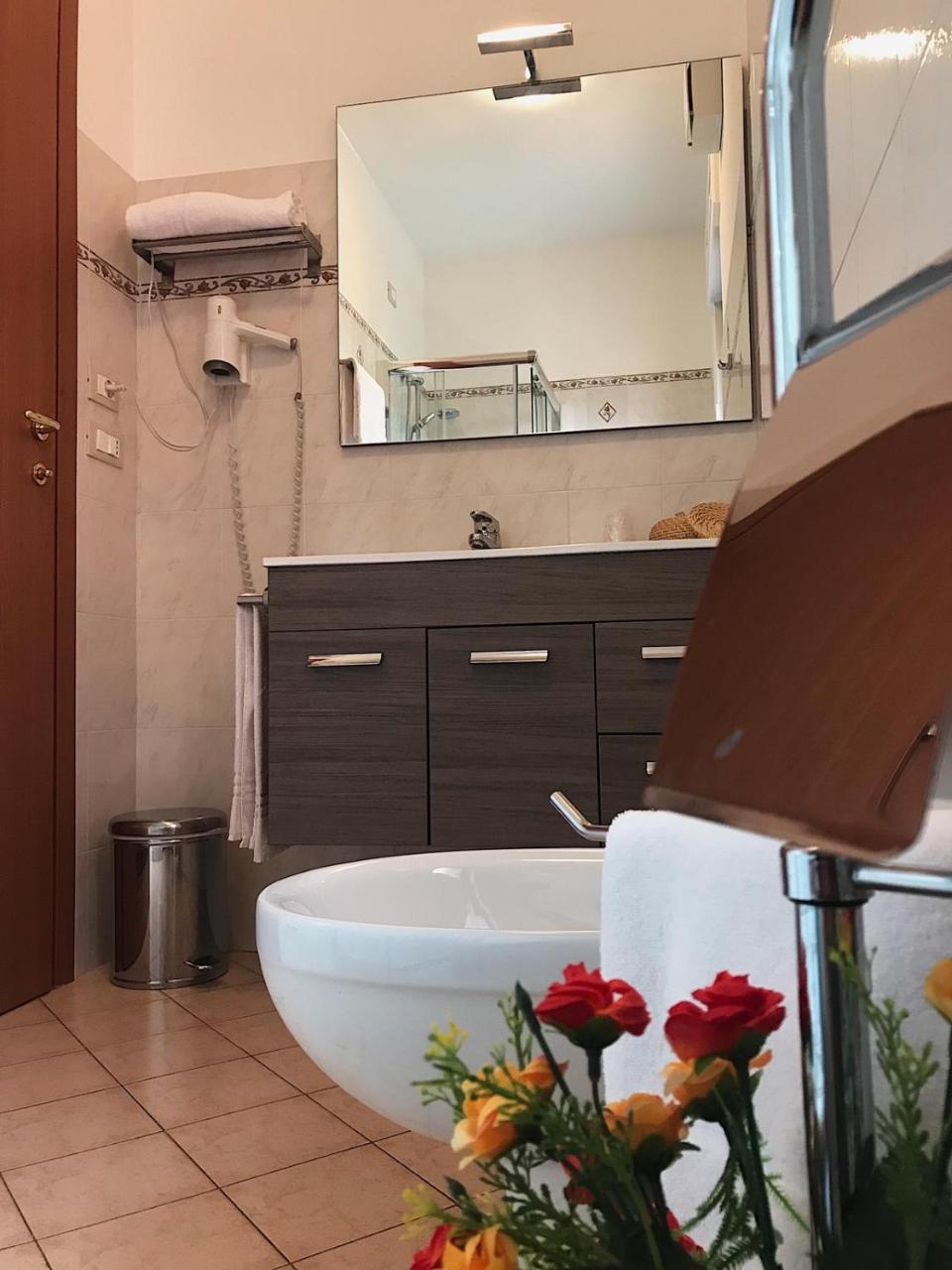 Hotel Opera' 모스쿠포 외부 사진